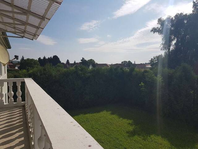 Immobilie in Walkersdorf am Kamp - STILVOLL WOHNEN IM HERRENHAUS IN HERRLICHER GRÜNRUHELAGE UNWEIT SCHLOSS GRAFENEGG - Bild 3