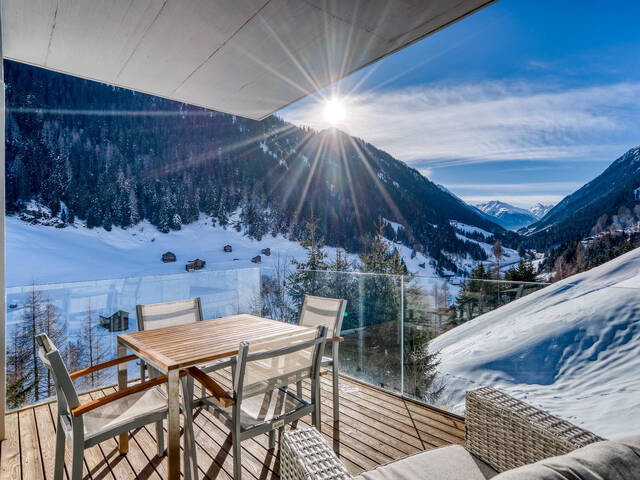 Immobilie in Kappl - Grandiose TOP-Chaletwohnung bei Ischgl! - Bild 0