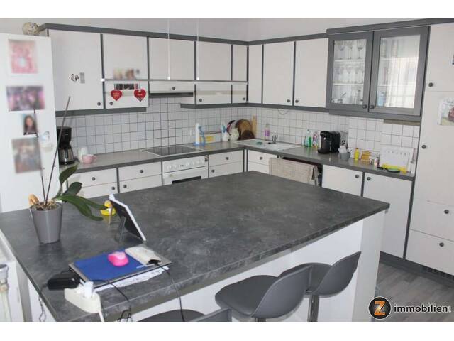 Immobilie in Bernstein - Bernstein: Großes Wohn-Geschäftsobjekt in zentraler Lage - Bild 2