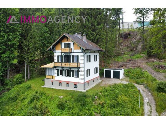 Immobilie in Semmering-Kurort - SOLIDE ERBAUTE VILLA - NAHE ZENTRUM AM SEMMERING - Bild 2