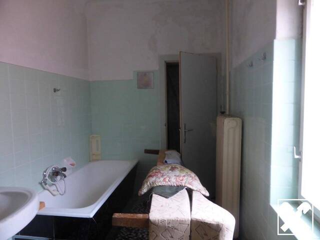 Immobilie in Ravelsbach - WOHNHAUS IN ZENTRUMSLAGE MIT VIEL GRUND - Bild 4