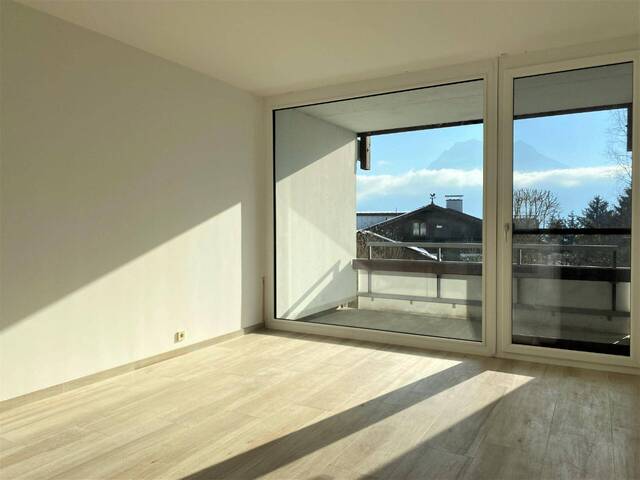 Immobilie in Altmünster - Renovierte 2-Zimmer Eigentumswohnung mit Traunsteinblick - Zweitwohnsitz möglich - Bild 1