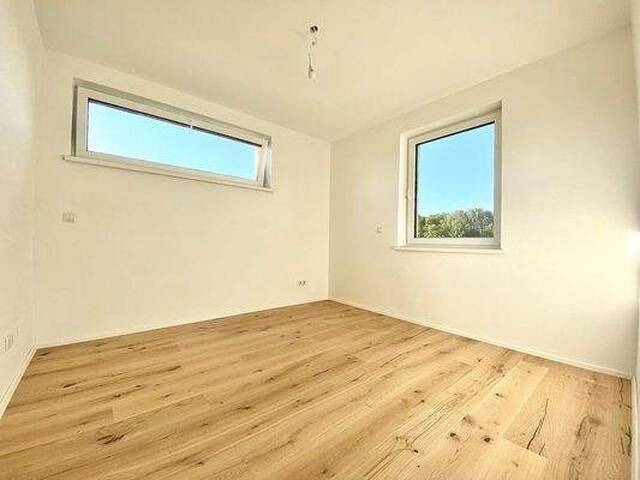 Immobilie in Neufeld an der Leitha - Ca. 7 Autominuten von Neufeld a. d. Leitha I Schlüsselfertiges Neubauprojekt I großzügige Freiflächen I grüne Ruhelage I TOP-Ausstattung - Bild 4