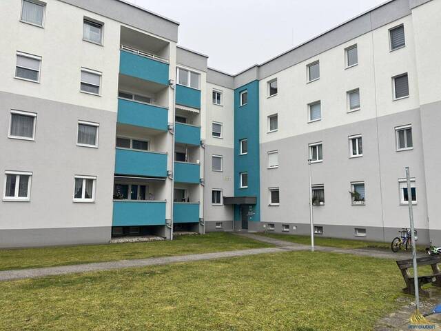 Immobilie in Asten - Traumhaft aufgeteilte Wohnung in Asten - Teilsaniert, Loggia & Stellplatz inklusive - Bild 0