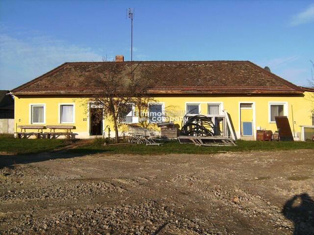 Immobilie in Kleinhaugsdorf - Lukratives Objekt mit Wertschöpfungspotenzial in Klein Haugsdorf! - Bild 2