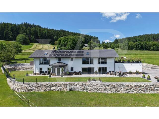 Immobilie in Neumarkt im Mühlkreis - Modernes Landhaus in Alleinlage und herrlichem Ausblick - Bild 1