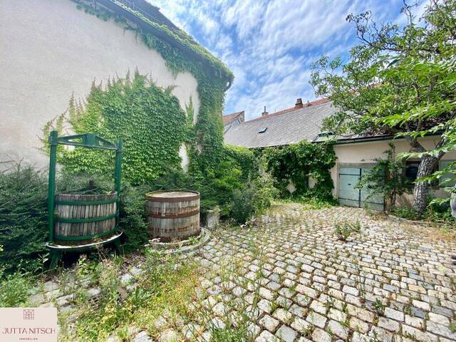 Immobilie in Gumpoldskirchen - Charmantes Winzerhaus mit großem Weinkeller in bester Lage - Gumpoldskirchen - Bild 3