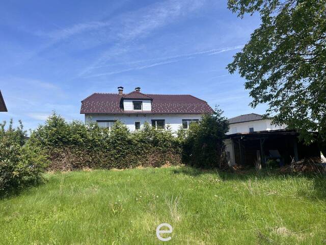 Immobilie in Wels - Großfamilien aufgepasst! Mehrfamilienhaus mit großzügigem Grundstück in Wels/Pernau! - Bild 0