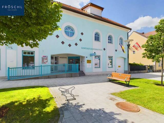 Immobilie in Gmünd - VOLL VERMIETET mit 6,5% Rendite - in Gmünd - Gesundheitszentrum - Ärztepraxen + Fitness - Bild 1
