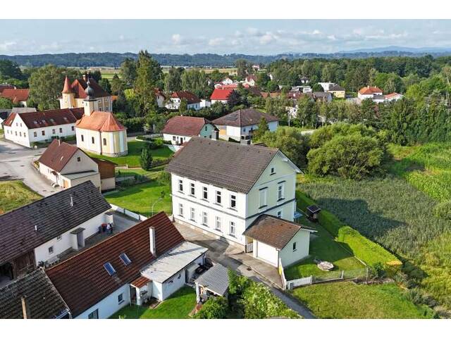 Immobilie in Gmünd - EINMALIG! Top gepflegtes Jahrhundertwende-Wohnhaus in Gmünd - Ruhelage - Bild 2