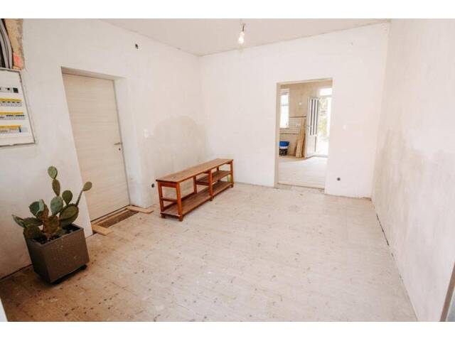 Immobilie in Ladendorf - Landhaus mit Potential im Ortsverband - Bild 3