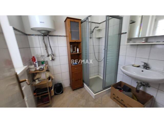 Immobilie in Admont - NEUER PREIS!!! Nette und weitestgehend sanierte Wohnung in Admont - Bild 1