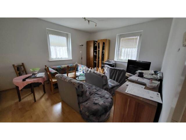 Immobilie in Admont - NEUER PREIS!!! Nette und weitestgehend sanierte Wohnung in Admont - Bild 3