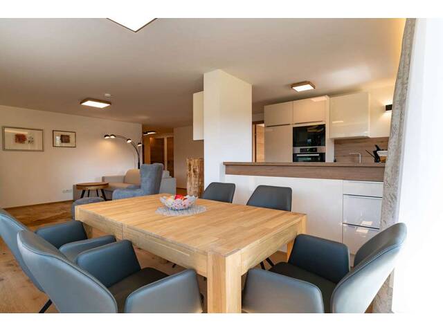 Immobilie in Ramsau am Dachstein - Anlegerpreis (zzgl. 20%) Großzügige Ferienoase in seltener Alleinlage - Bild 4