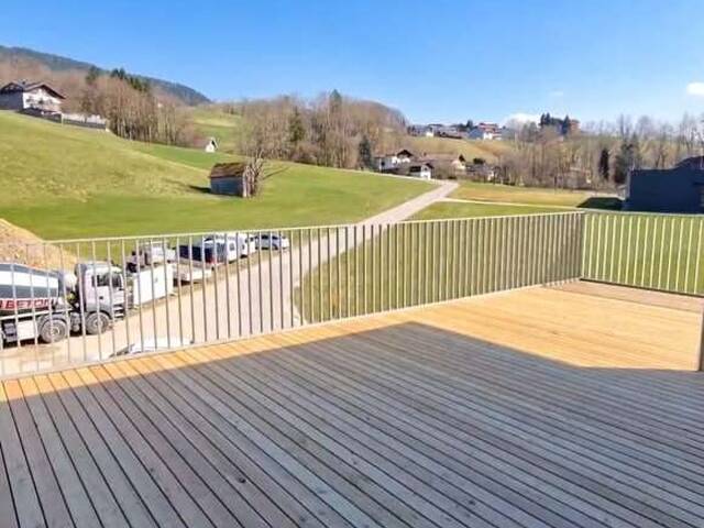 Immobilie in Tiefgraben - Traumhafte Dachgeschosswohnung zwischen Irrsee und Mondsee - Bild 0