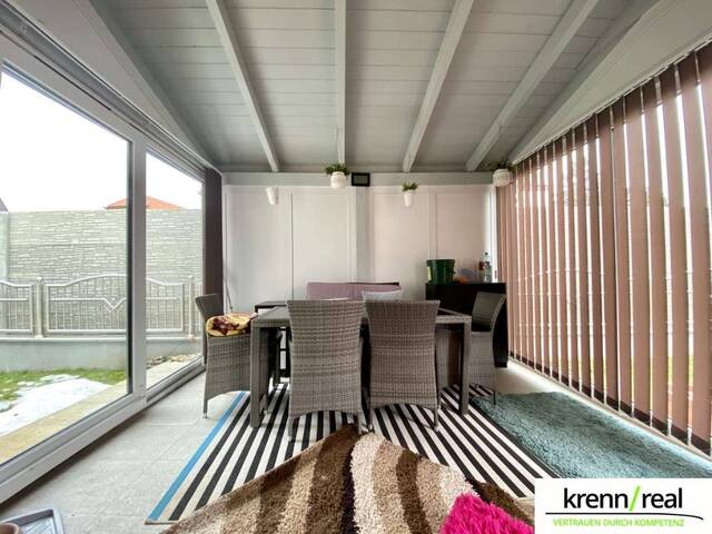 Immobilie in Neuzeug - Hochwertiges Einfamilienhaus mit elegantem Wintergarten und gepflegtem Grund! - Bild 2