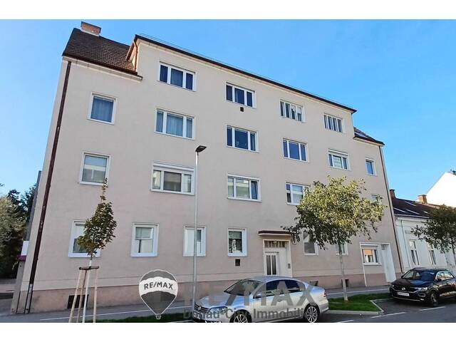 Immobilie in Wiener Neustadt - Großzügige 4 Zimmer-Wohnung - Bild 3