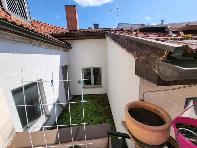 Immobilie in Zwettl-Niederösterreich - NEUER PREIS! STADTHAUS - ANLAGEOBJEKT MIT GASTHAUS, BAR, WOHNUNG UND VIELEN MÖGLICHKEITEN - Bild 1