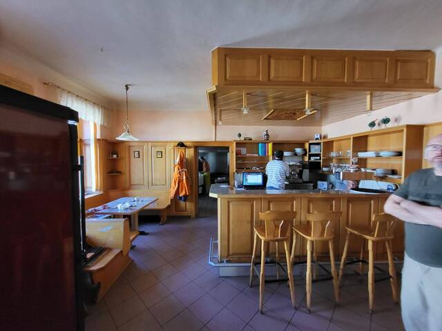 Immobilie in Zwettl-Niederösterreich - NEUER PREIS! STADTHAUS - ANLAGEOBJEKT MIT GASTHAUS, BAR, WOHNUNG UND VIELEN MÖGLICHKEITEN - Bild 4