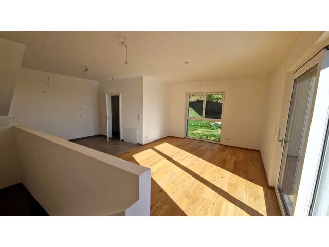 Immobilie in Weiz - Hochwertige Zigelmassiv-Maisonette mit Dachterrasse und Garten in Birchbaum/Weiz! Sackgassenlage! - Bild 3
