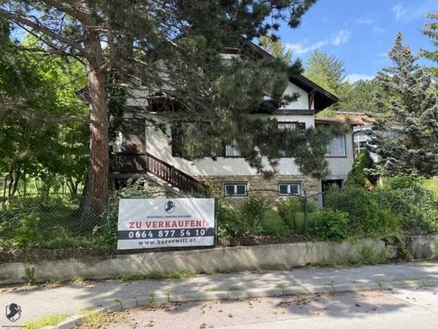 Immobilie in Gießhübl - Renovierungsbedürftiges Einfamilienhaus in idyllischer Lage in Gießhübl - Ihr neues Zuhause - Bild 0