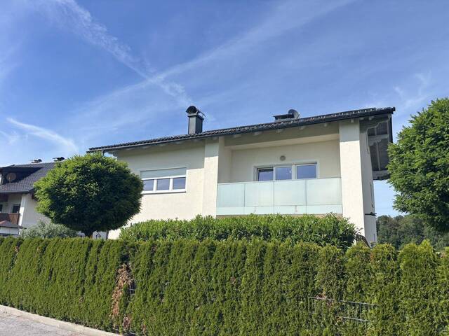Immobilie in Acharting - Attraktives Zweifamilienhaus in Salzburg / Anthering! - Bild 2
