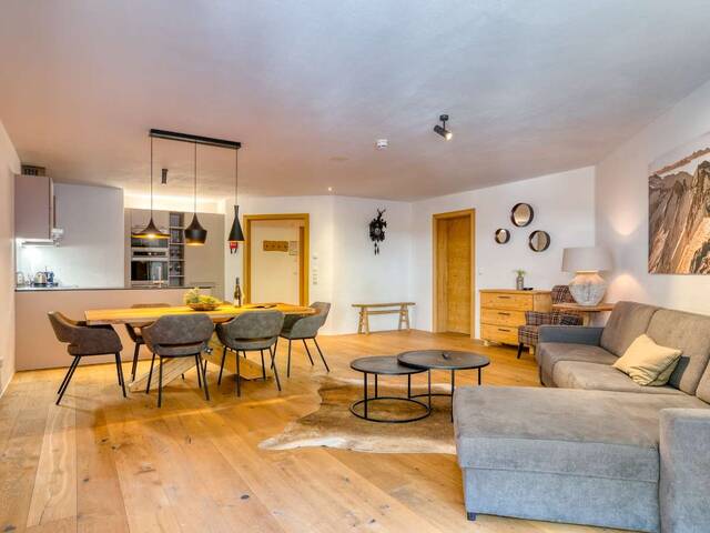 Immobilie in St. Leonhard im Pitztal - Erstklassige Chalet-Wohnung Ski in Ski out zum Pitztaler Gletscher - Bild 1