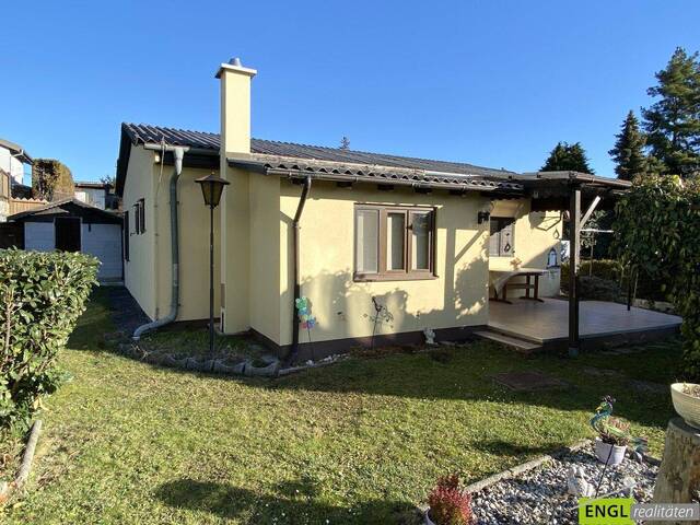 Immobilie in Steinbrunn - die Badesaison genießen Pachtgrund mit Bungalow mit großem Garten und Pool in der Feriensiedlung beim Badeteich Steinbrunn - Bild 0