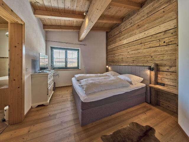 Immobilie in Kirchberg - Dachgeschosswohnung in Zentrumsnähe - Bild 4