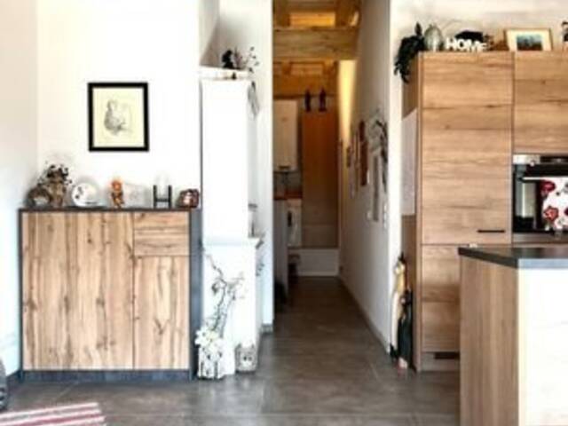 Immobilie in Pians - Exklusiver 3-Zimmer Wohntraum mit atemberaubender Aussicht - Bild 4