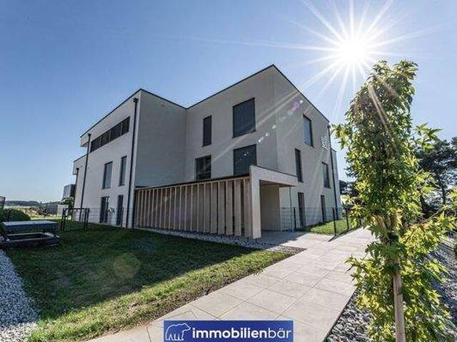 Immobilie in Neumarkt im Hausruckkreis - ANLEGER aufgepasst - vermietete 2 Zimmer-NEUBAU Wohnung mit Weitblick - Bild 0
