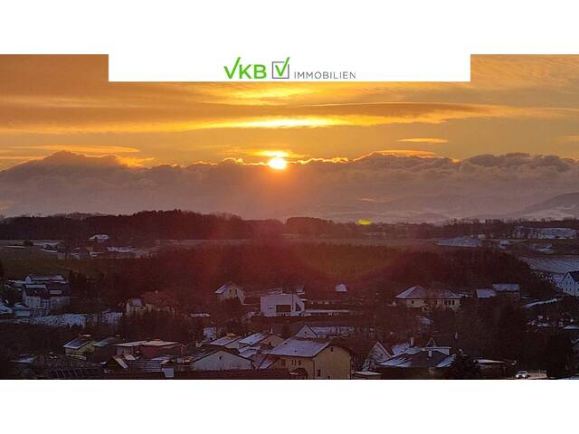 Immobilie in Hofkirchen im Traunkreis - Neubauprojekt im Zentrum von Hofkirchen i. Tkr. -moderne Wohnung in Toplage - Bild 1