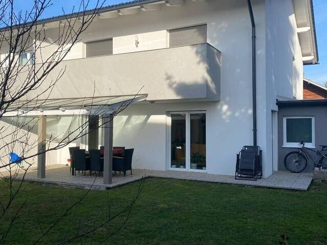 Immobilie in Mattighofen - Moderne Wohnoase in Mattighofen - Bild 0