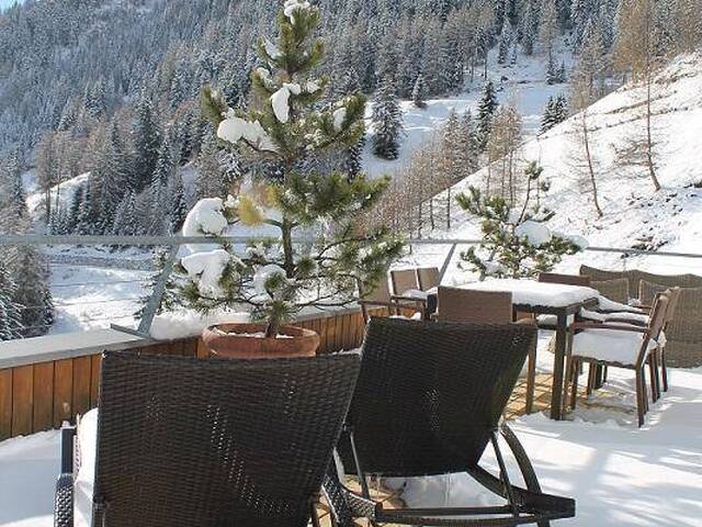 Immobilie in Serfaus - Exklusive Apartment zum Wiederverkauf: ****VAYA Terrazena SERFAUS - Bild 3