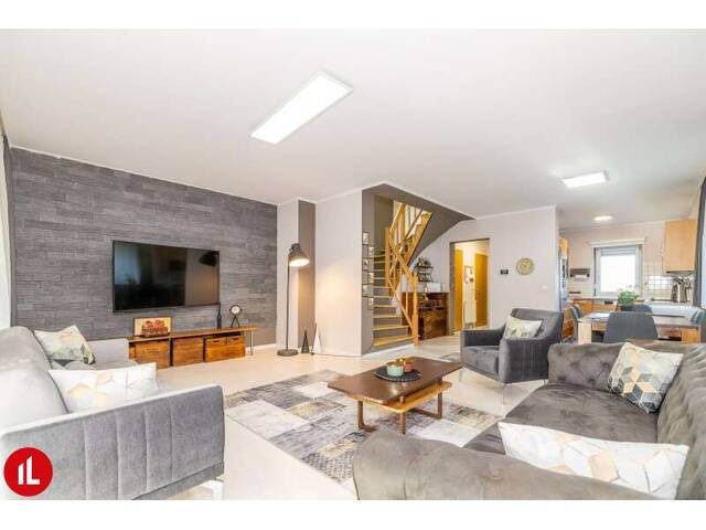 Immobilie in Mannersdorf am Leithagebirge - ACHTUNG BESTPREIS | ein Zuhause das alles kann | Erstklassige Doppelhaushälfte in der Naturparkgemeinde Mannersdorf | 5 Zimmer | Eigengrund | 5 Stellplätze | Keller - Bild 1