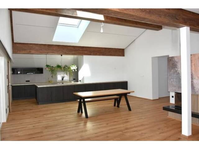 Immobilie in Waidring - Moderne Dachgeschosswohnung mit Garten und gehobener Ausstattung in zentraler Lage im begehrten Waidring-Kitzbüheler Raum! - Bild 1