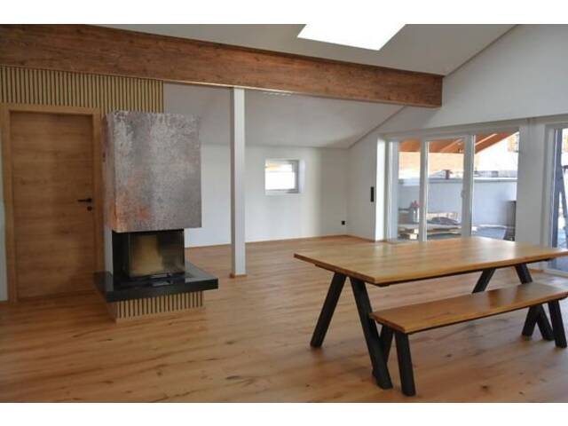 Immobilie in Waidring - Moderne Dachgeschosswohnung mit Garten und gehobener Ausstattung in zentraler Lage im begehrten Waidring-Kitzbüheler Raum! - Bild 2