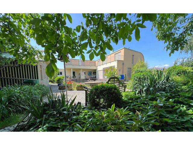 Immobilie in Enns - Unterhaus zwischen Enns und Kronstorf Architekten-Villa im Stil von Adolf Loos - Bild 3