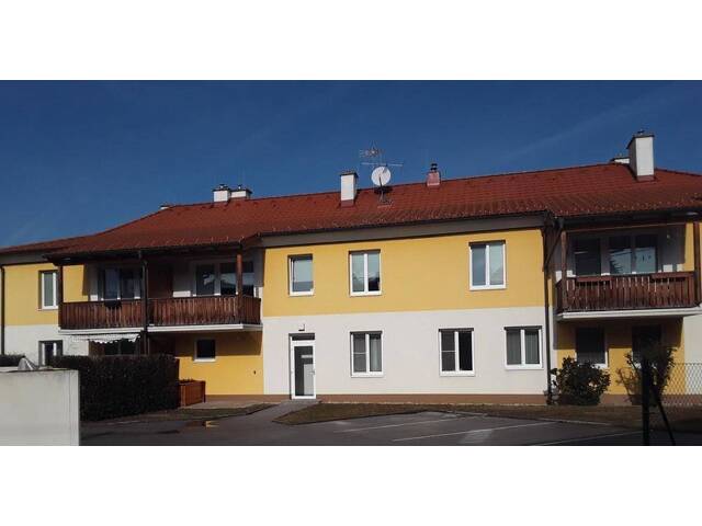 Immobilie in Ebenthal - Geschäftslokal in Ebenthal. Eigentum Euro 261.685,- mtl. 758,74 mit 4 Stellplätzen vor dem Haus. - Bild 0