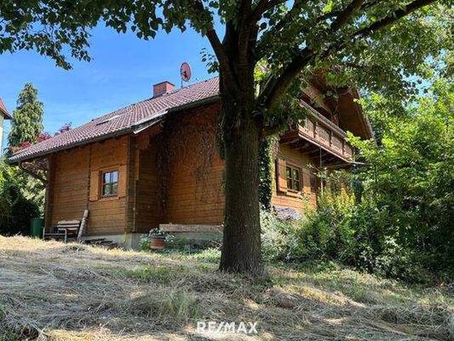 Immobilie in St. Florian am Inn - Charmantes Holzblockhaus (Wunsch-Haus) in wunderschöner Natur- und Aussichtslage in Bubing - Bild 0