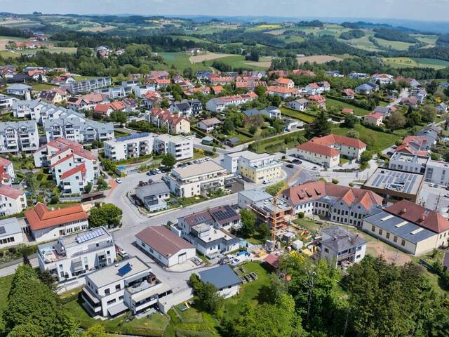 Immobilie in Altlichtenberg - LICHTENBERG: NEUBAUPROJEKT mit 9 hochwertig ausgestatteten Eigentumswohnungen (Wohnflächen von ca. 60m² bis 106m²) + Freiflächen - Bild 2