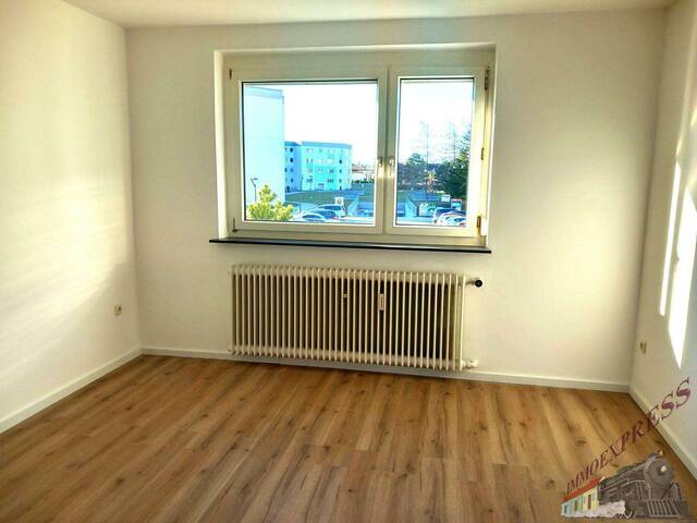 Immobilie in Wels - PROVISIONSFREI KAUFPREIS NEU! AKTION! SCHÖNE RENOVIERTE WOHNUNG IN WELS/PERNAU ZU VERKAUFEN - Bild 2