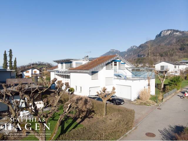 Immobilie in Götzis - Großzügiges Zweifamilienhaus in Götzis – Perfekt für große Familien - Bild 1