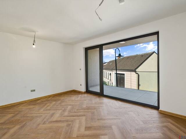 Immobilie in Wolkersdorf im Weinviertel - Leben im Weinviertel *** 2-Zimmer mit Loggia *** Nähe Wolkersdorf und Gerasdorf - Bild 2