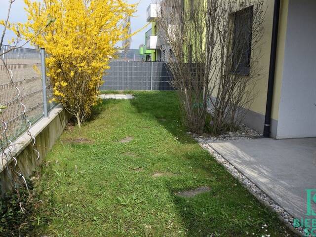 Immobilie in Hankenfeld - Exklusive, sonnige Garten-Wohnung! 2 Autoabstellplätze! Neubau! - Bild 1