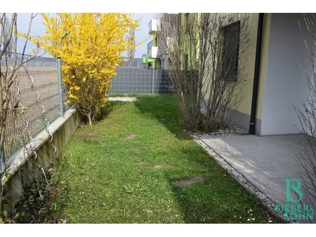 Immobilie in Hankenfeld - Exklusive, sonnige Garten-Wohnung! 2 Autoabstellplätze! Neubau! - Bild 1