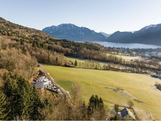 Immobilie in Unterach - Investment: 3-Zimmer-Residenz mit atemberaubendem Panoramablick auf den Attersee - Bild 2