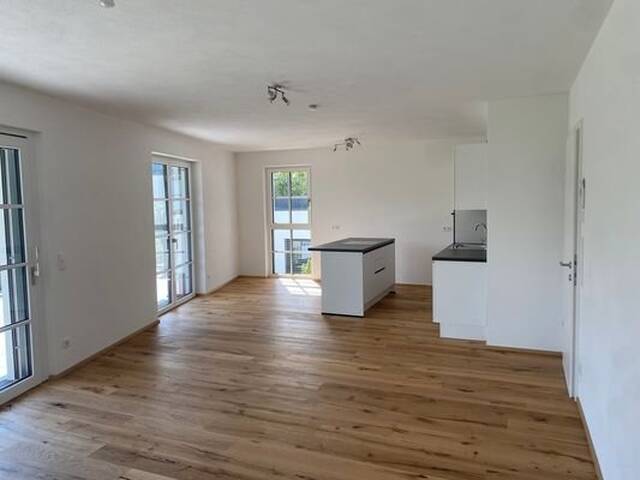 Immobilie in Unterach - Investment: 3-Zimmer-Residenz mit atemberaubendem Panoramablick auf den Attersee - Bild 4