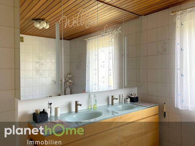 Immobilie in Kirchschlag bei Linz - Repräsentatives Haus in Kirchschlag Linz-Nähe, es vereint Harmonie und Individualität - Bild 4