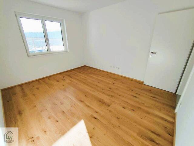 Immobilie in Hartberg - **Von der Miete ins Glück – Ihr neues Eigenheim!** Wunderschöne Gartenwohnung in Safenau mit Terrasse und Doppelcarport! - Bild 4